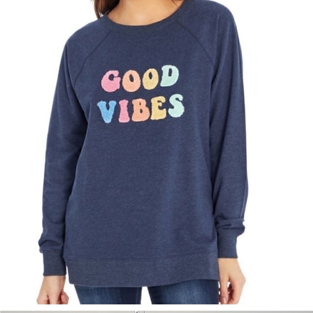 WildFox Good Vibes Fuzzy Letter Sweatshirt Medium Vintage Wash
